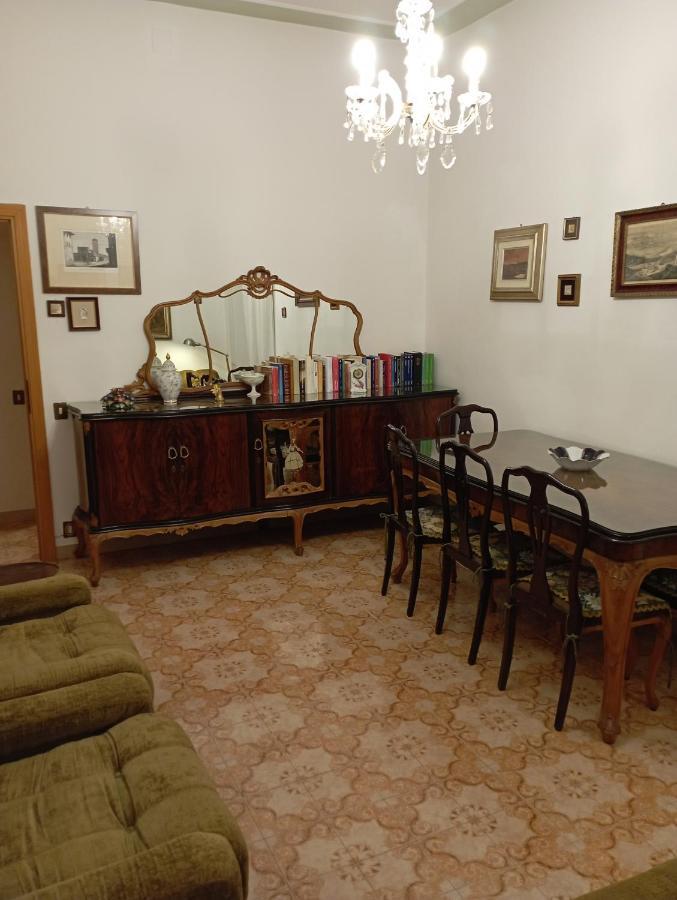 Casa San Carlo Affittacamere Foligno Eksteriør bilde
